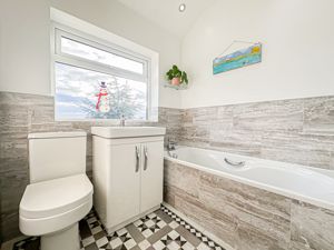 Photo 11- click for photo gallery